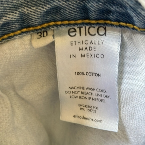 NWT Etica Stanton High Rise Wide Leg Jeans – Arctic Wash, Relaxed Fit, Size 30 - Picture 6 of 13